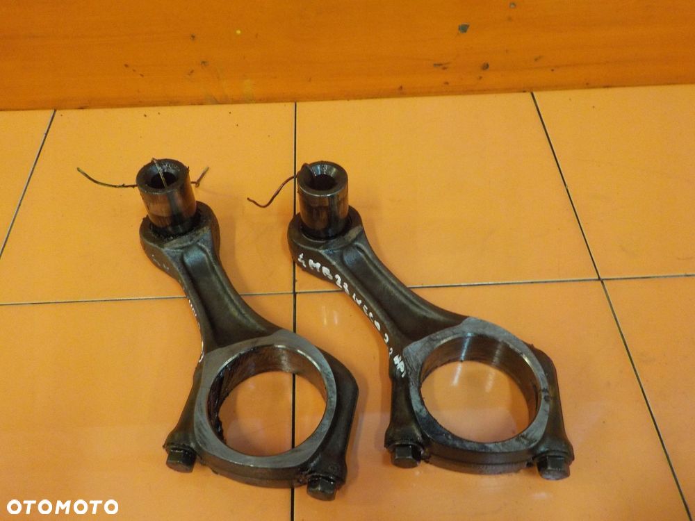 IVECO 2.3 HPI EURO 5 13r 106KM F1AE3481A korbowod - 1