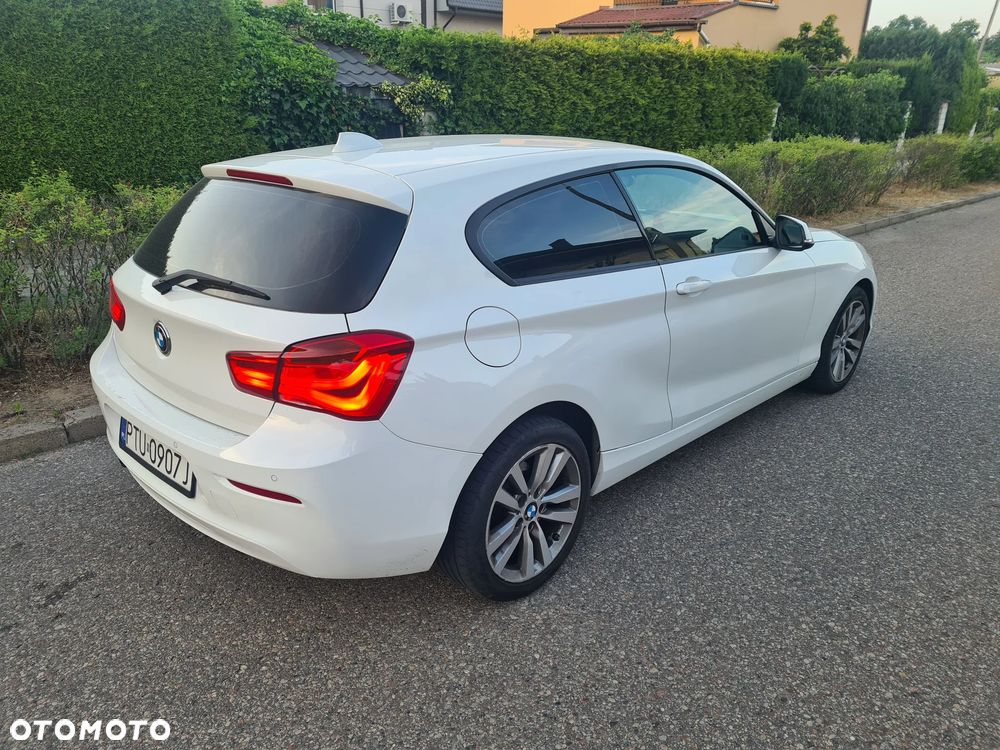 BMW Seria 1 116i Sport Line - 3