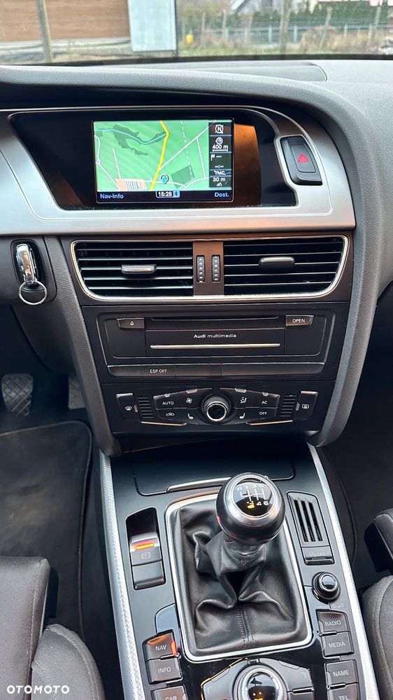 Audi A4 Avant 2.0 TDI DPF Attraction - 11