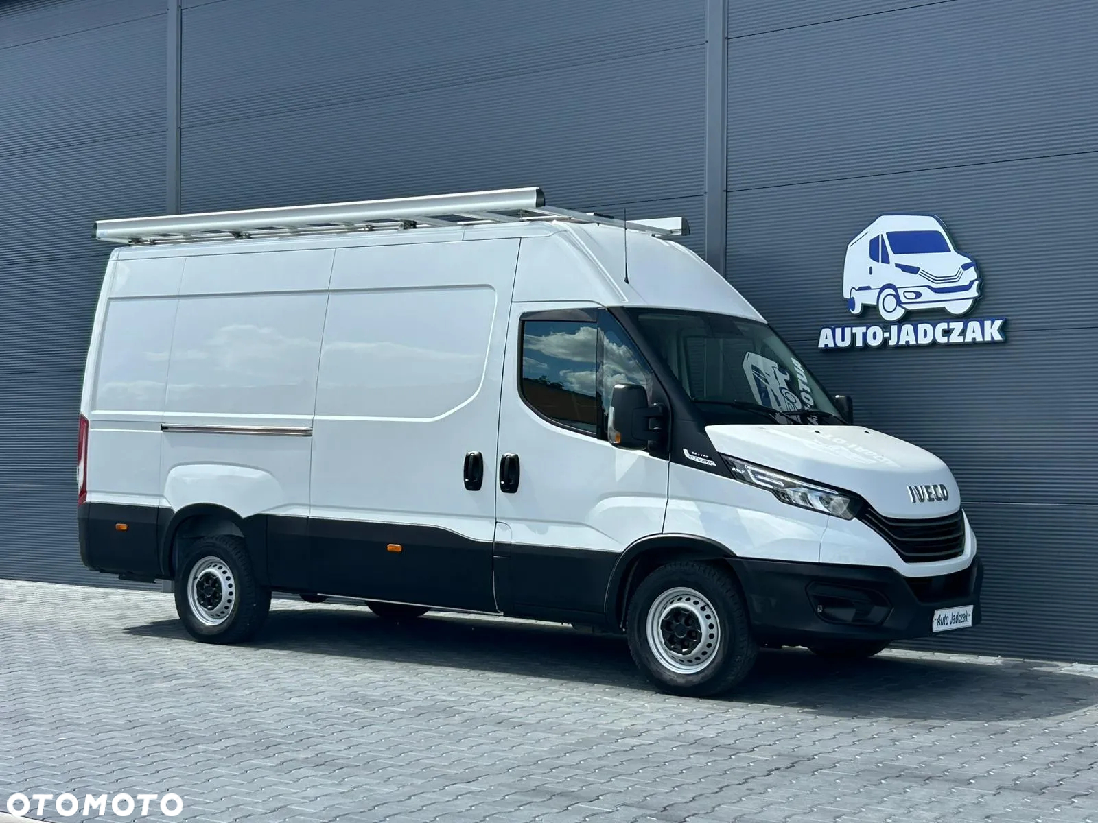 Iveco Daily 35S18 3.0 HPI Hi-Matic L3H2 Średniak Warsztat regały bagażnik warsztatowy **Hak 3,5t**KLIMA**Sprowadzony**Kamera**2022R** - 2
