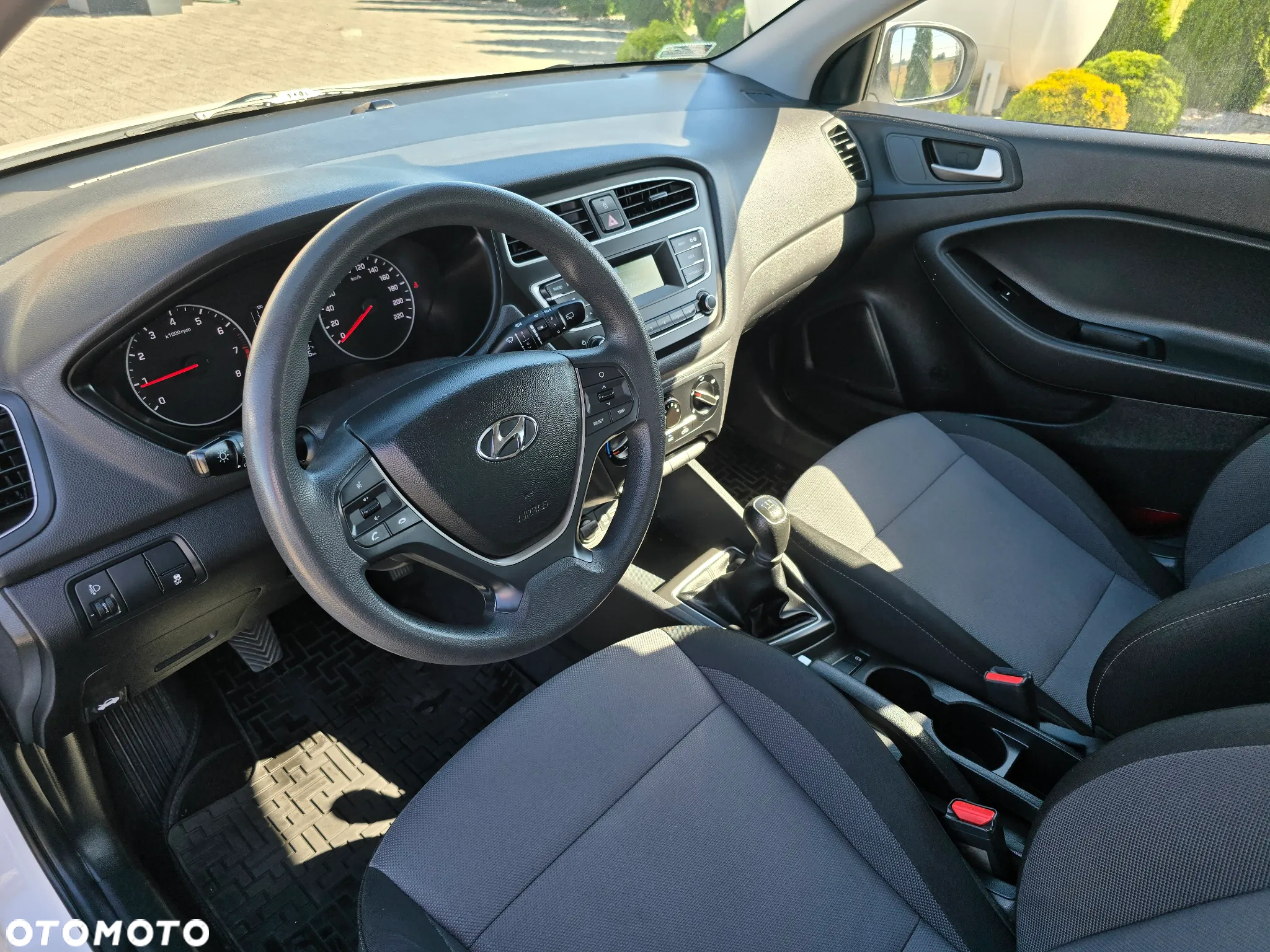 Hyundai i20 1.2 Classic + - 10