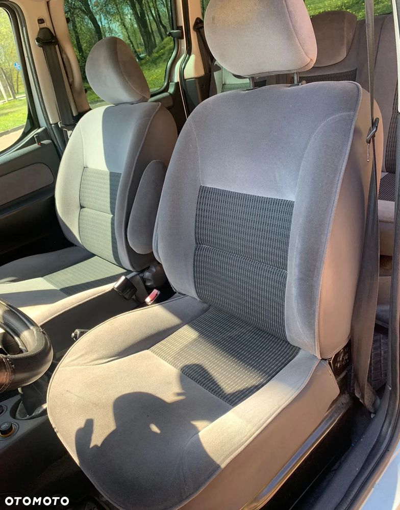 Citroën Berlingo 1.4i Multispace - 11