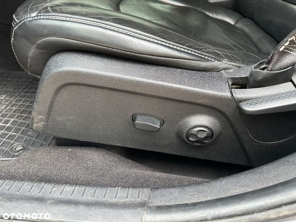 Fiat Freemont 3.6 V6 Lounge - 23