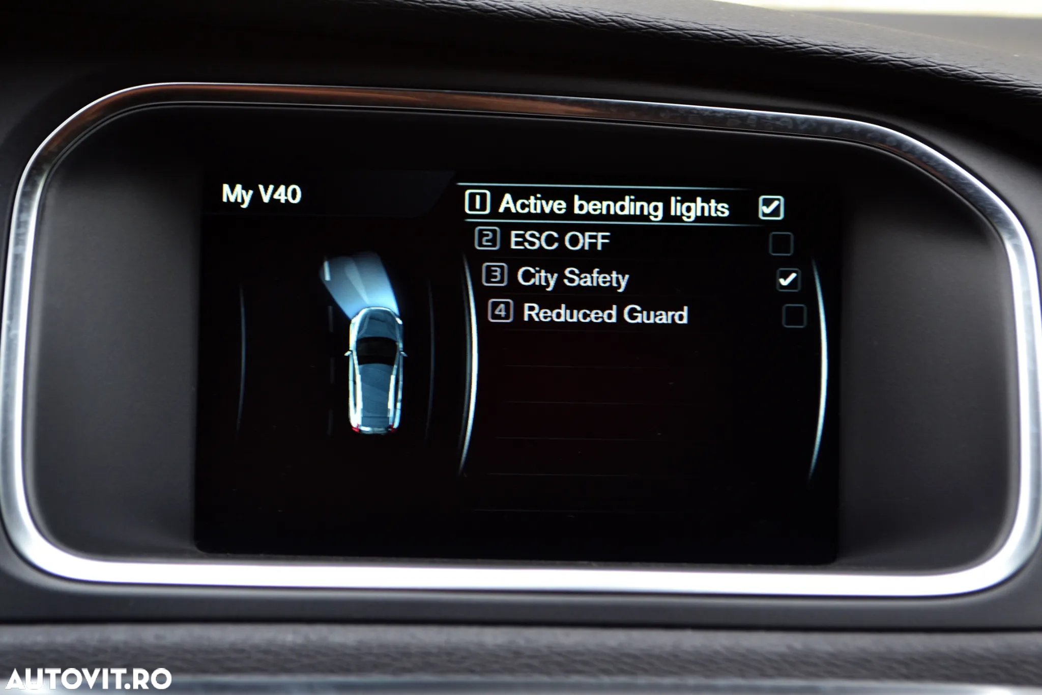 Volvo V40 Cross Country T5 AWD Geartronic Summum - 13