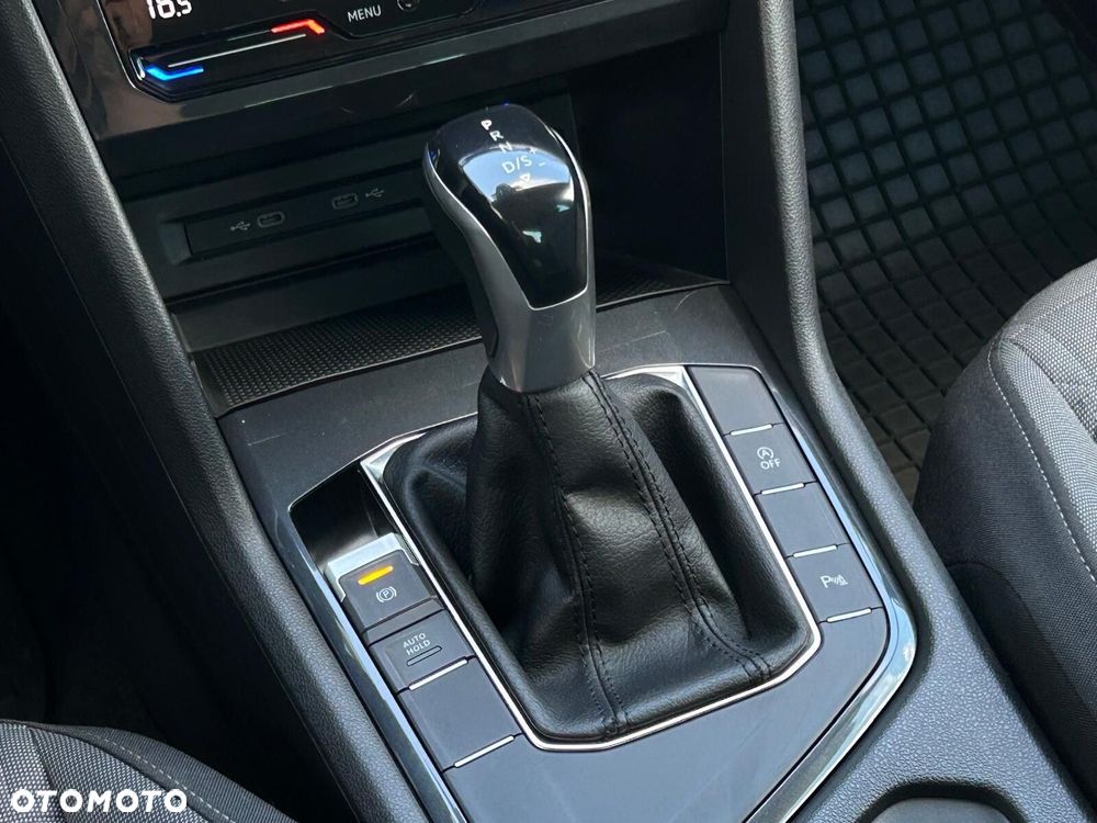 Volkswagen Tiguan 1.5 TSI EVO Life DSG - 24