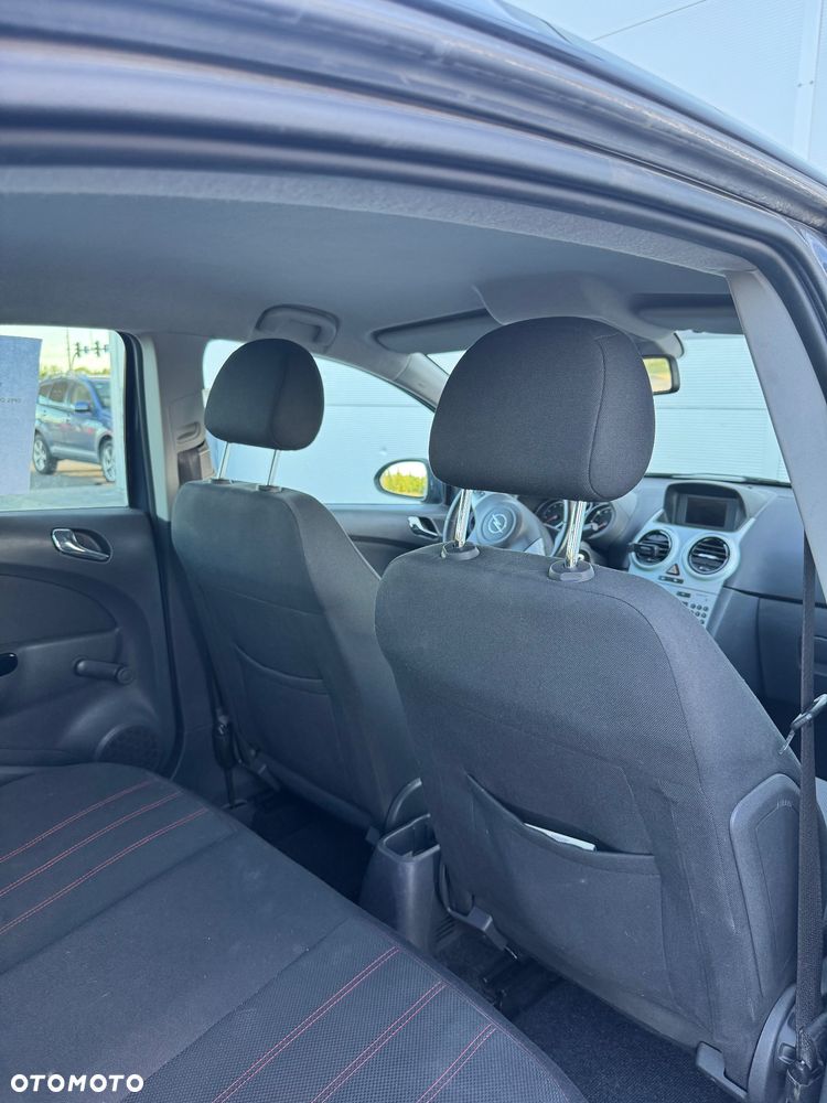 Opel Corsa - 12