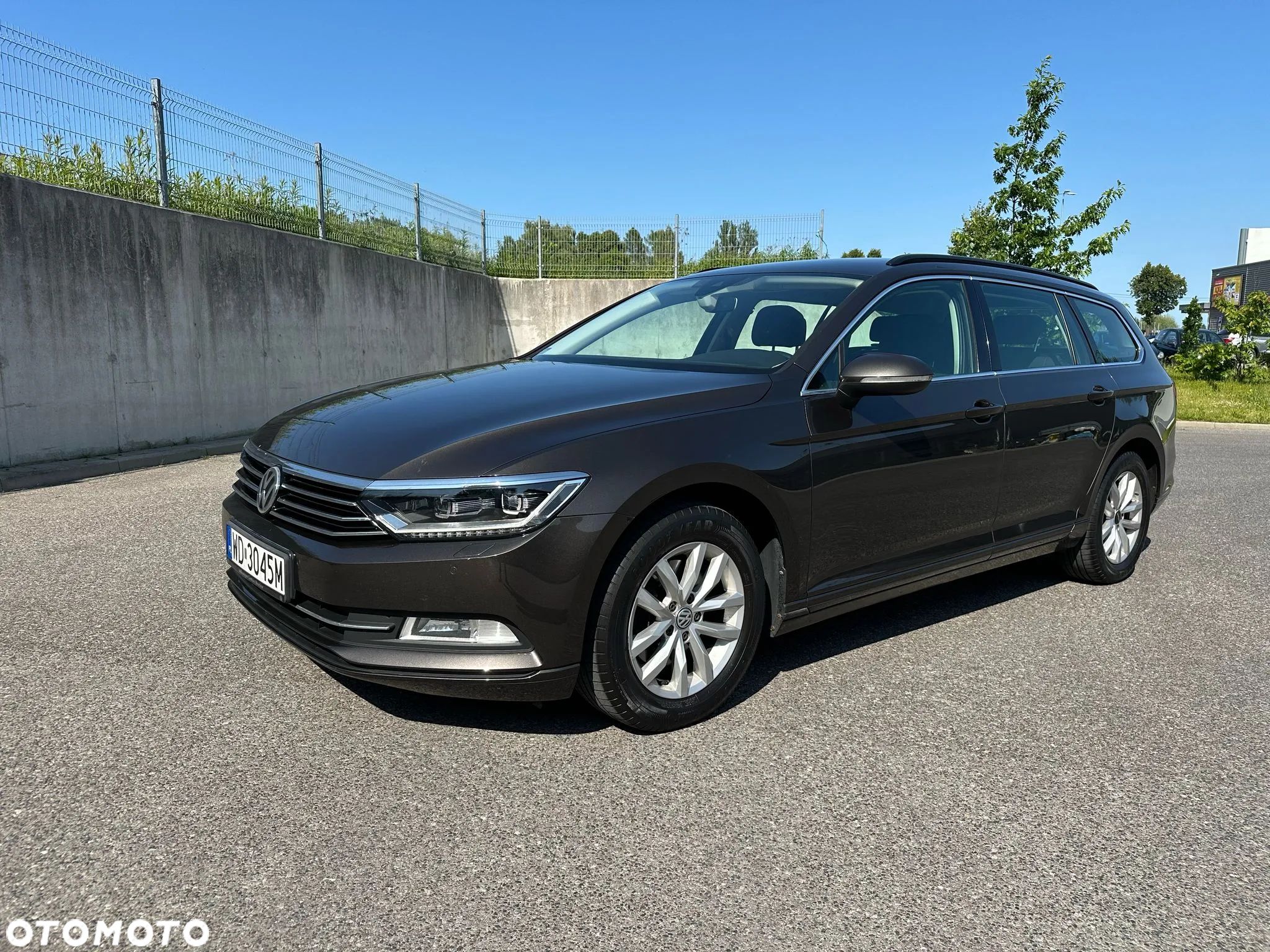 Volkswagen Passat 1.8 TSI BMT Comfortline DSG - 1