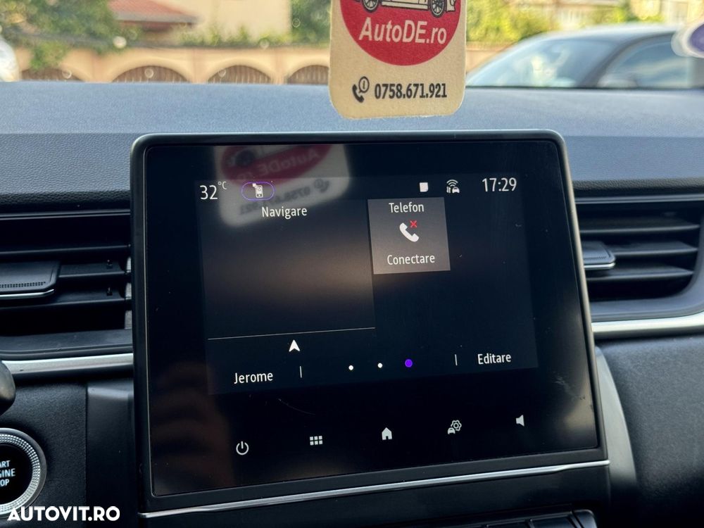 Renault Captur - 19