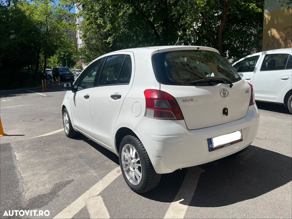 Toyota Yaris 1.4 D-4D Terra - 3