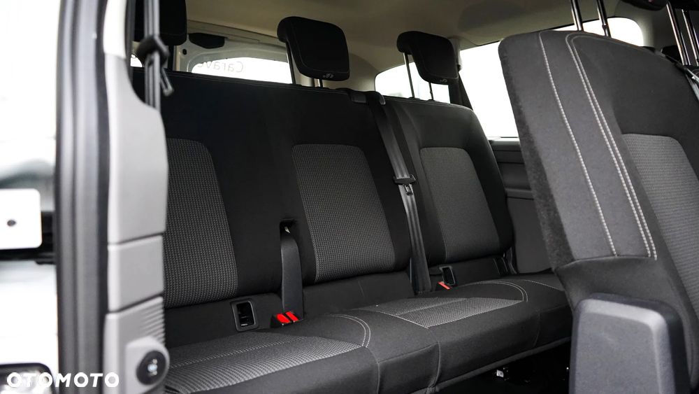 Volkswagen Caravelle 2.0 TDI L2 - 11