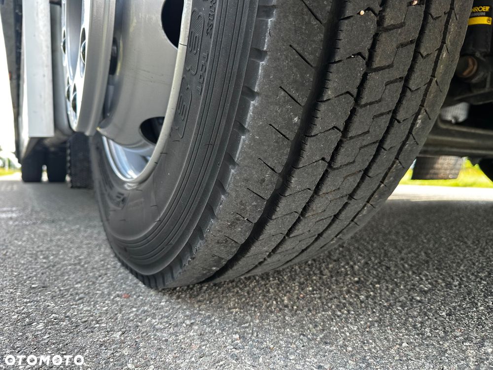 Volvo FL250 euro 6 autotransporter laweta LF4 Nowe Tacho piętro - 22