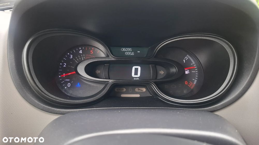Renault Trafic - 15
