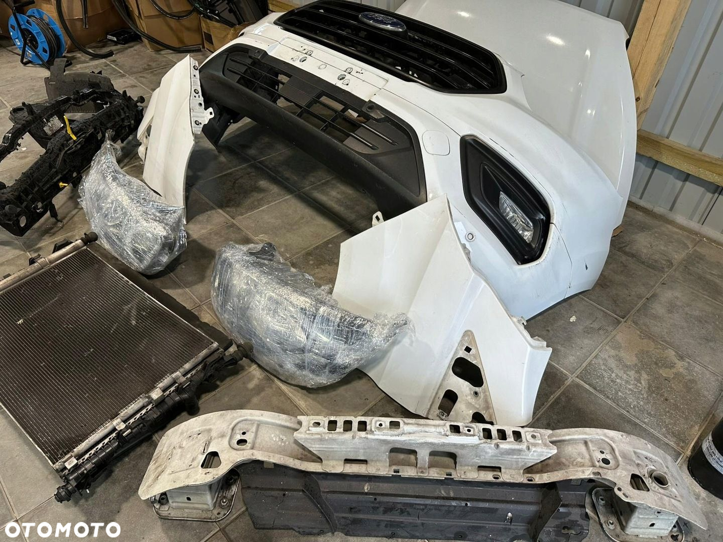 MASKA LAMPA BLOTNIK PRZOD FORD CUSTOM PO LIFCIE 2018- - 4