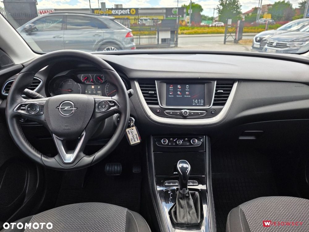 Opel Grandland X - 16