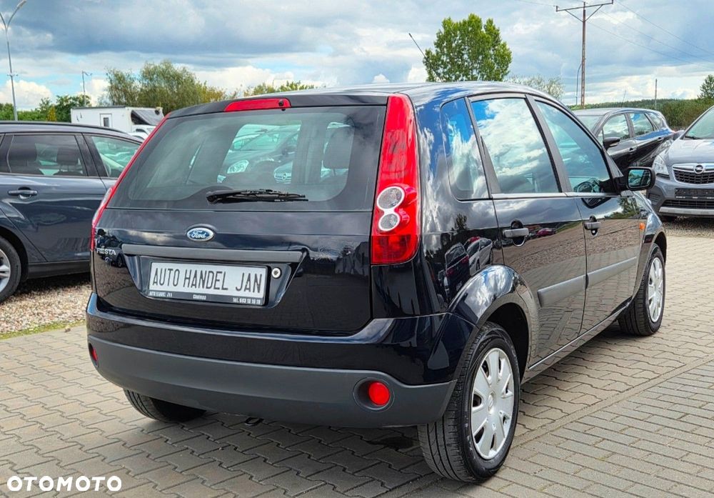 Ford Fiesta - 4