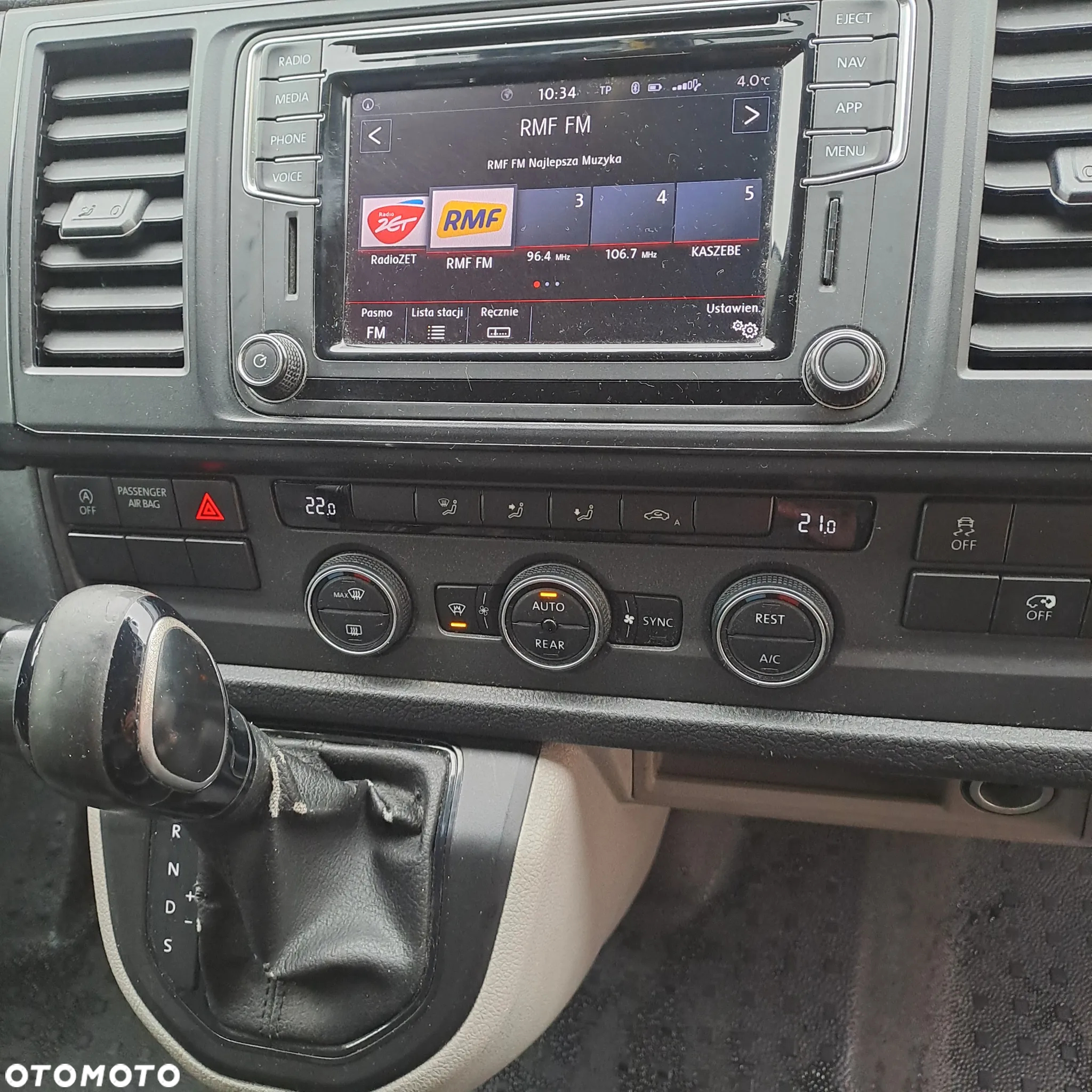 Volkswagen Caravelle 2.0 TDI L2 Highline 4Motion DSG - 8