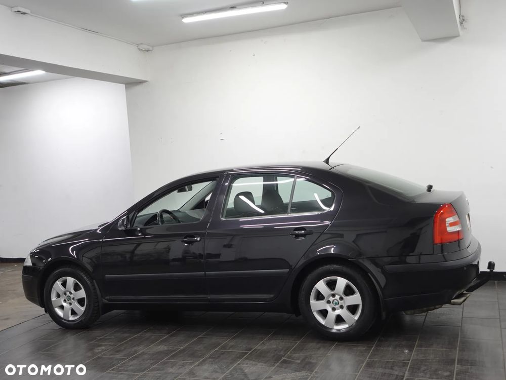 Skoda Octavia 1.8 T FSI Elegance - 6