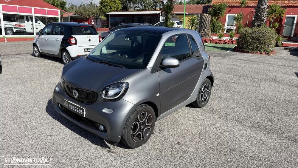 Smart ForTwo Coupé EQ prime edition nightsky - 1