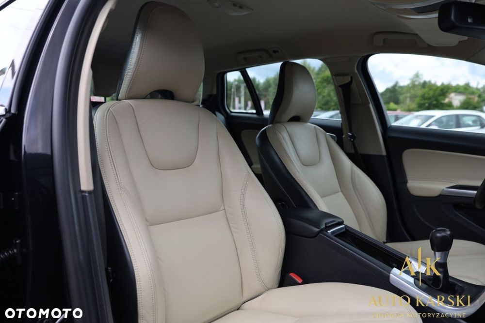 Volvo V60 - 37