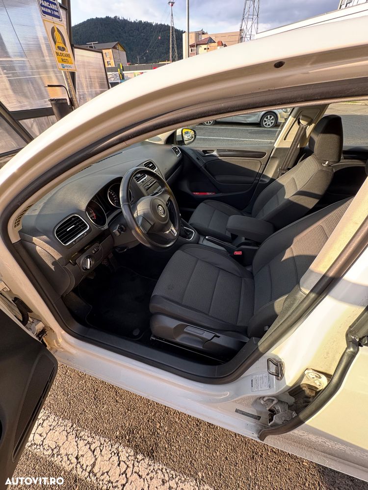 Volkswagen Golf 2.0 TDI DPF Highline - 6