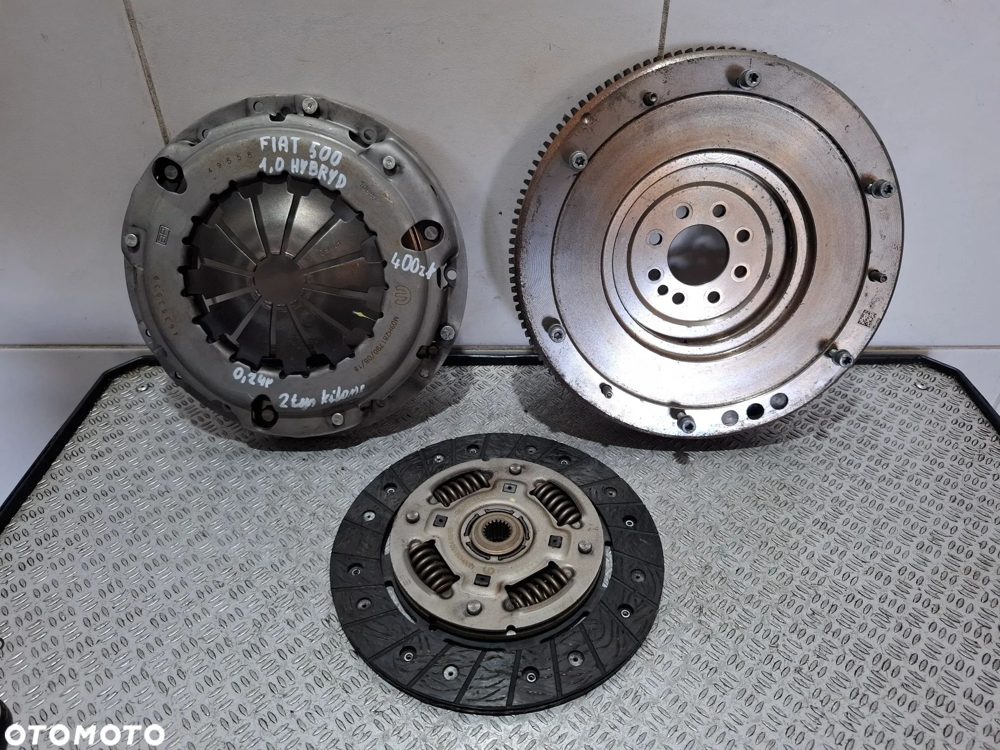 Sprzęgło kompletne Fiat 500 2024 rok 1,0 hybryda przebieg 2 tys kilometrów nr 55268174 - 1