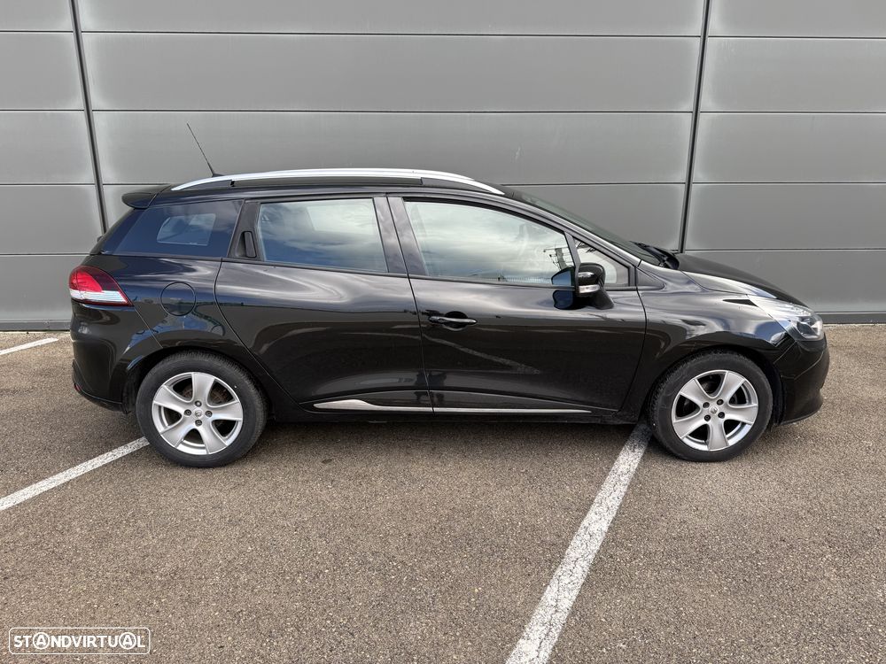 Renault Clio Sport Tourer - 6