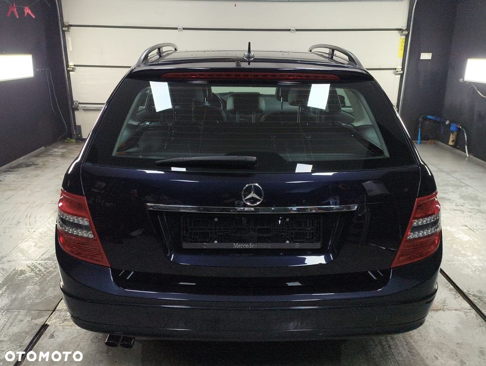 Mercedes-Benz Klasa C 200 CDI DPF BlueEFFICIENCY SPORT EDITION - 14