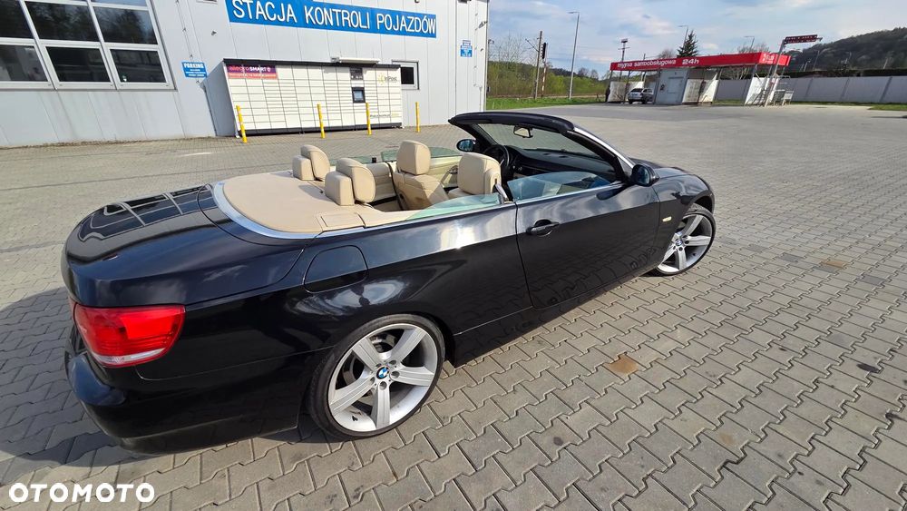 BMW Seria 3 320i - 11