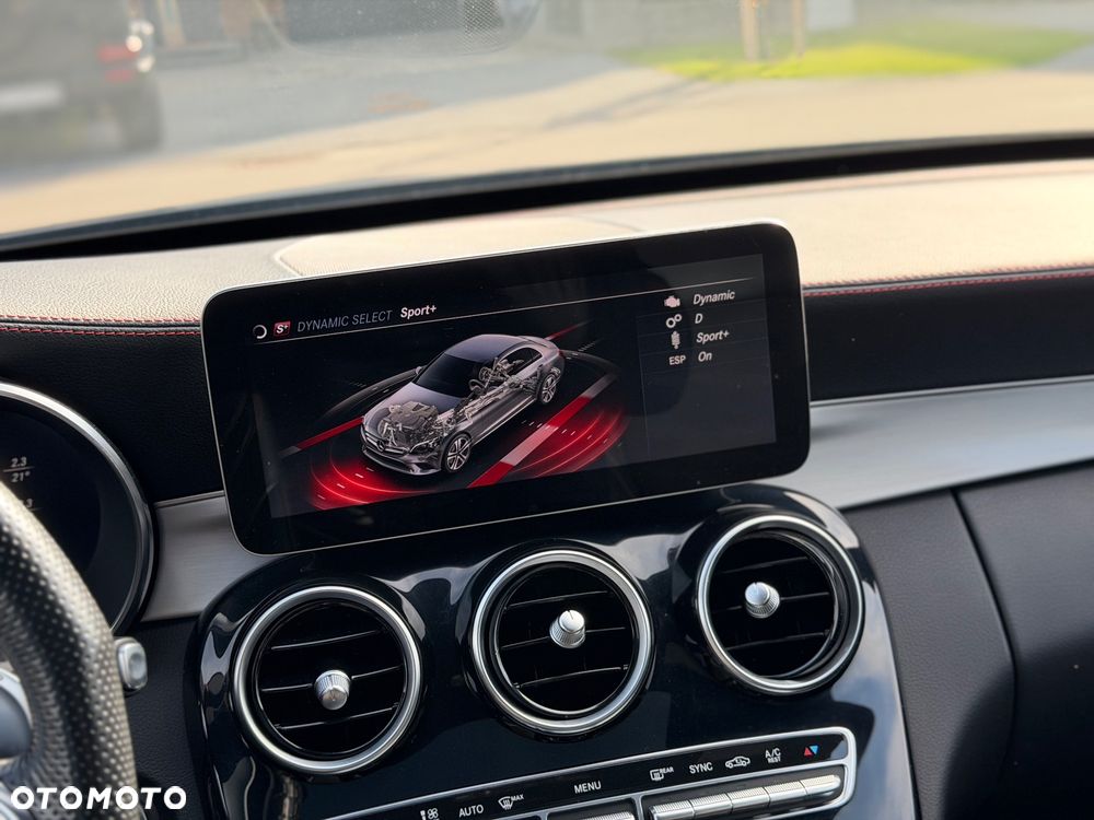 Mercedes-Benz Klasa C AMG 43 4Matic AMG TCT 9G - 30