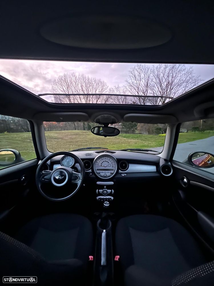 MINI 3 Portas Cooper D - 7