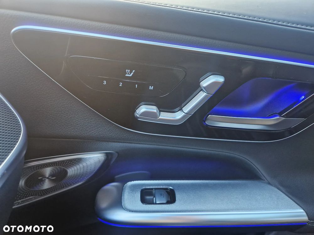 Mercedes-Benz GLC 300 de PHEV 4-Matic AMG Line - 17