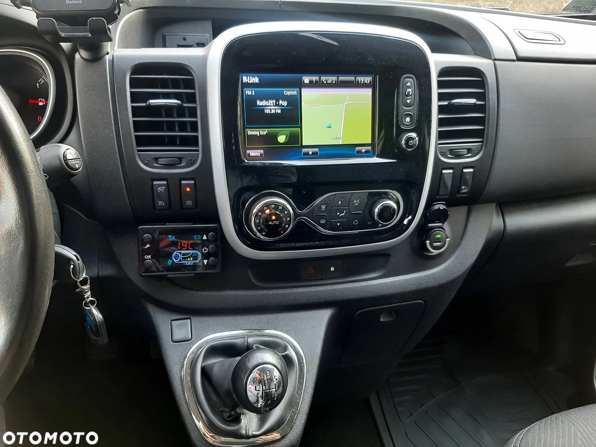 Renault Trafic Grand SpaceClass 1.6 dCi - 10