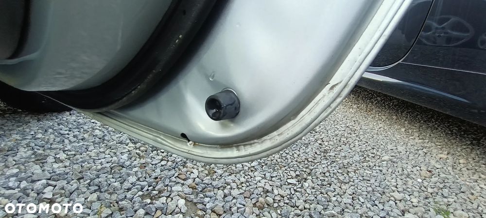 Toyota RAV4 4x4 Sol - 16