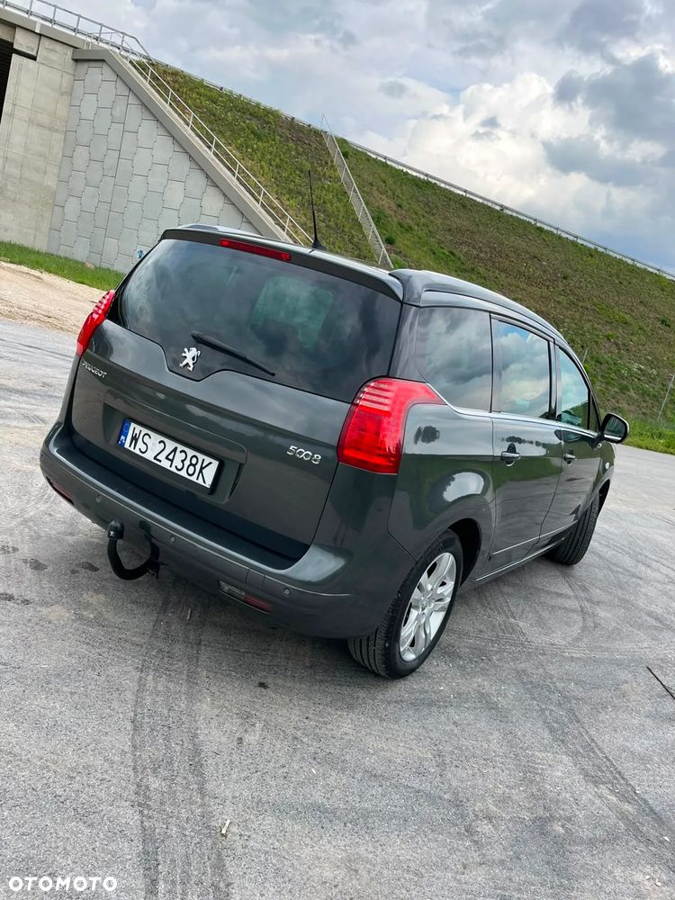 Peugeot 5008 1.6 HDi Premium - 6