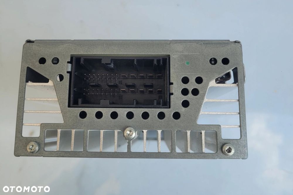 WZMACNIACZ SYSTEMU HIFI BMW F10 9266355 - 3