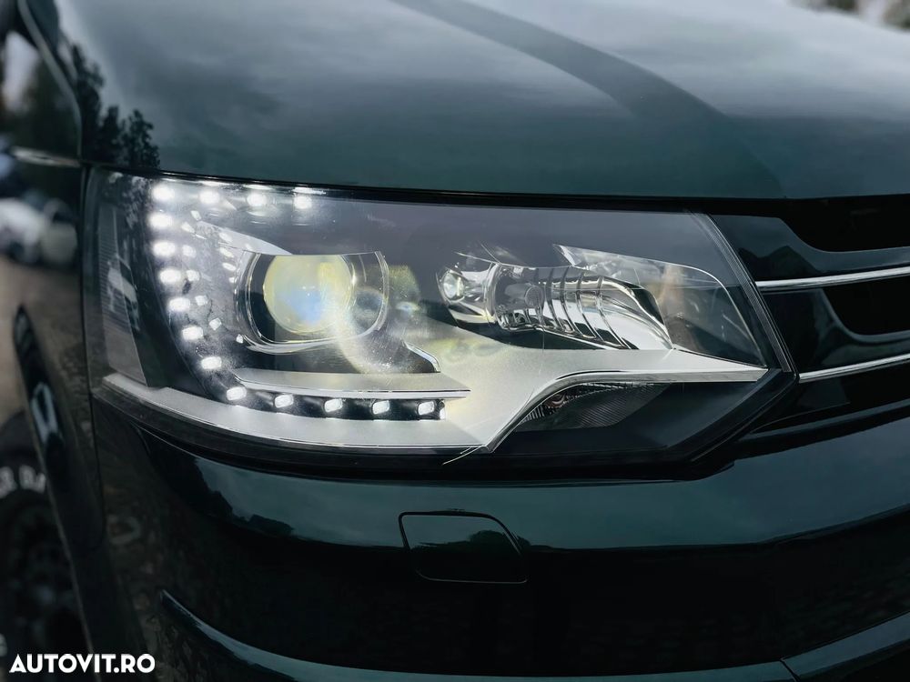 Volkswagen Multivan - 20