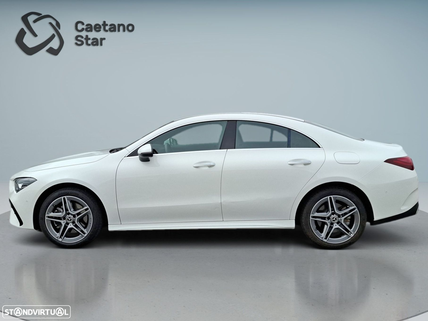 Mercedes-Benz CLA 250 e AMG Line - 5