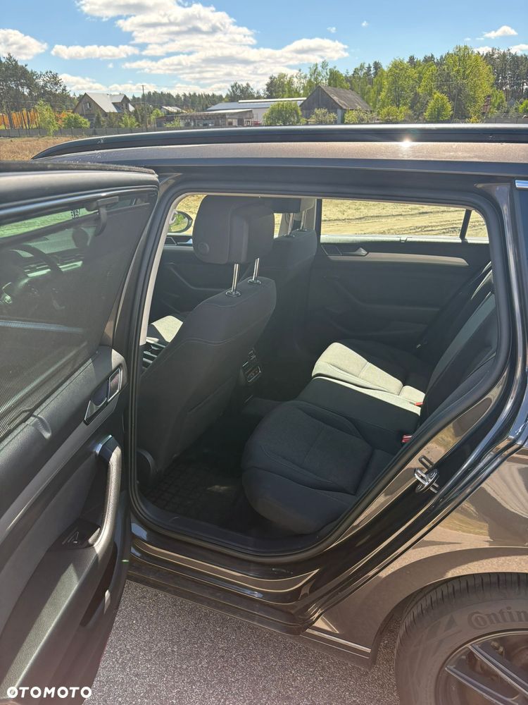 Volkswagen Passat 1.6 TDI BMT Trendline - 7