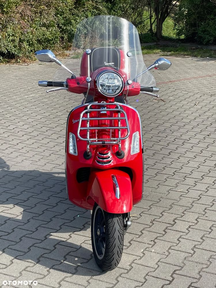 Vespa GTS - 3
