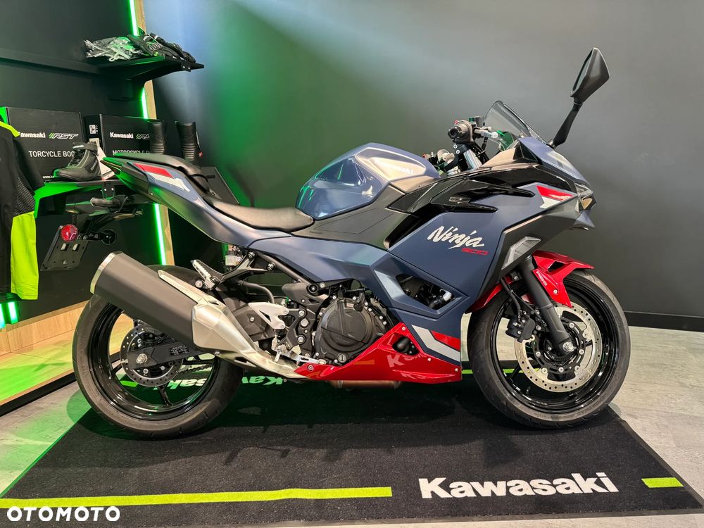 Kawasaki Ninja 500 - 2