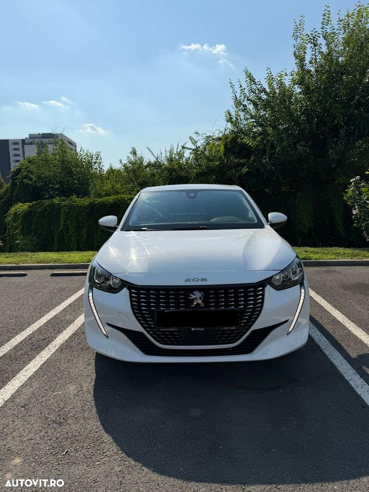 Peugeot 208 1.2 L PureTech STT EAT8 Allure - 8
