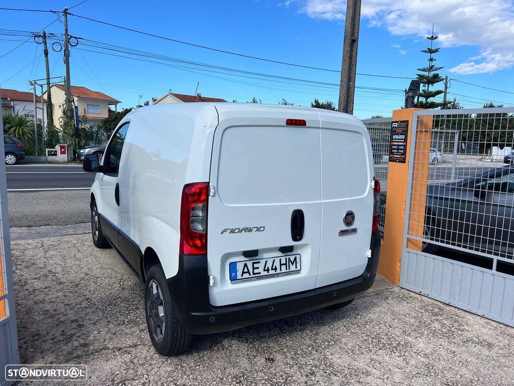 Fiat Fiorino 1.3 M-Jet ADVENTURE (NACIONAL) - 9