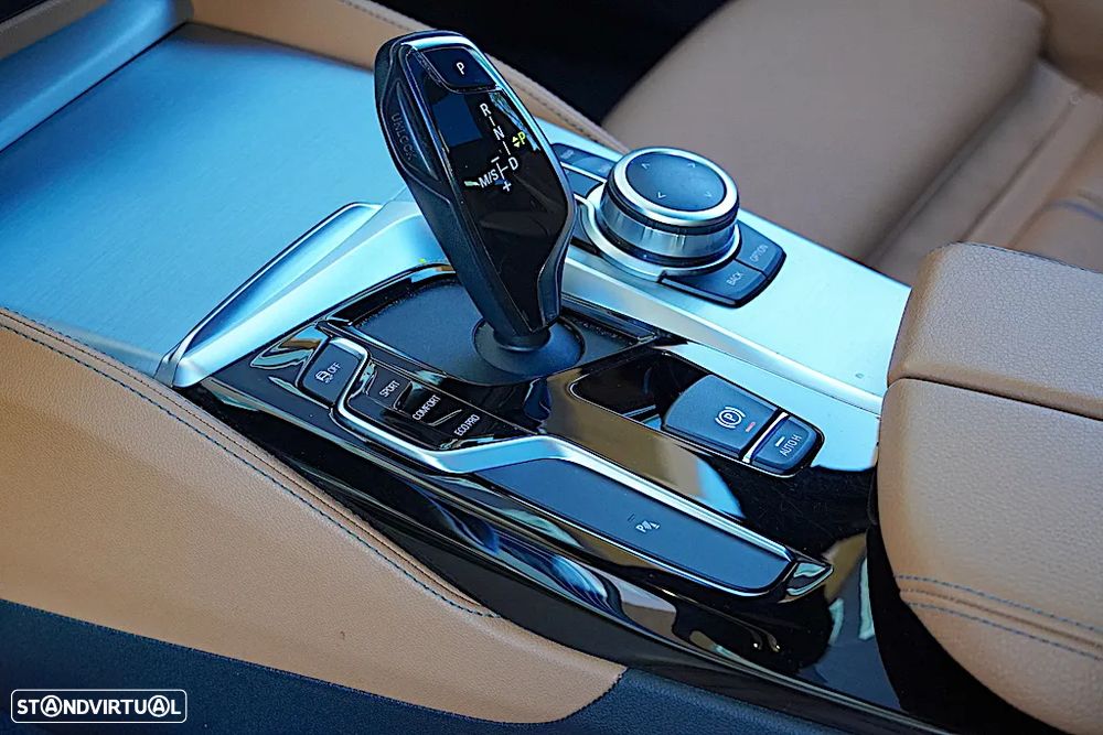 BMW 520 d Pack M Auto - 29