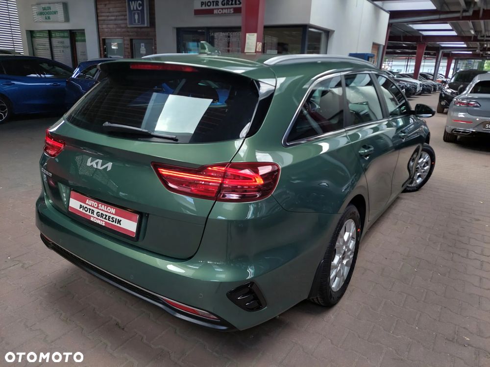Kia Ceed 1.5 T-GDI M - 12
