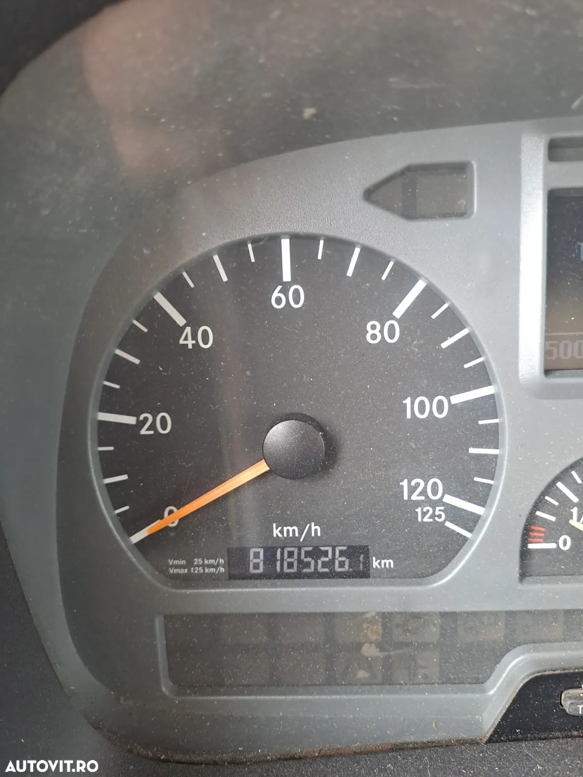 Mercedes-Benz AXOR 2533 - 4