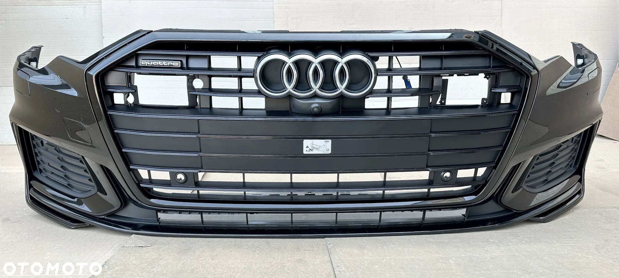 Zderzak przedni Audi A6 C8 4K0 S-Line, BLACK Line - przód Line - 1