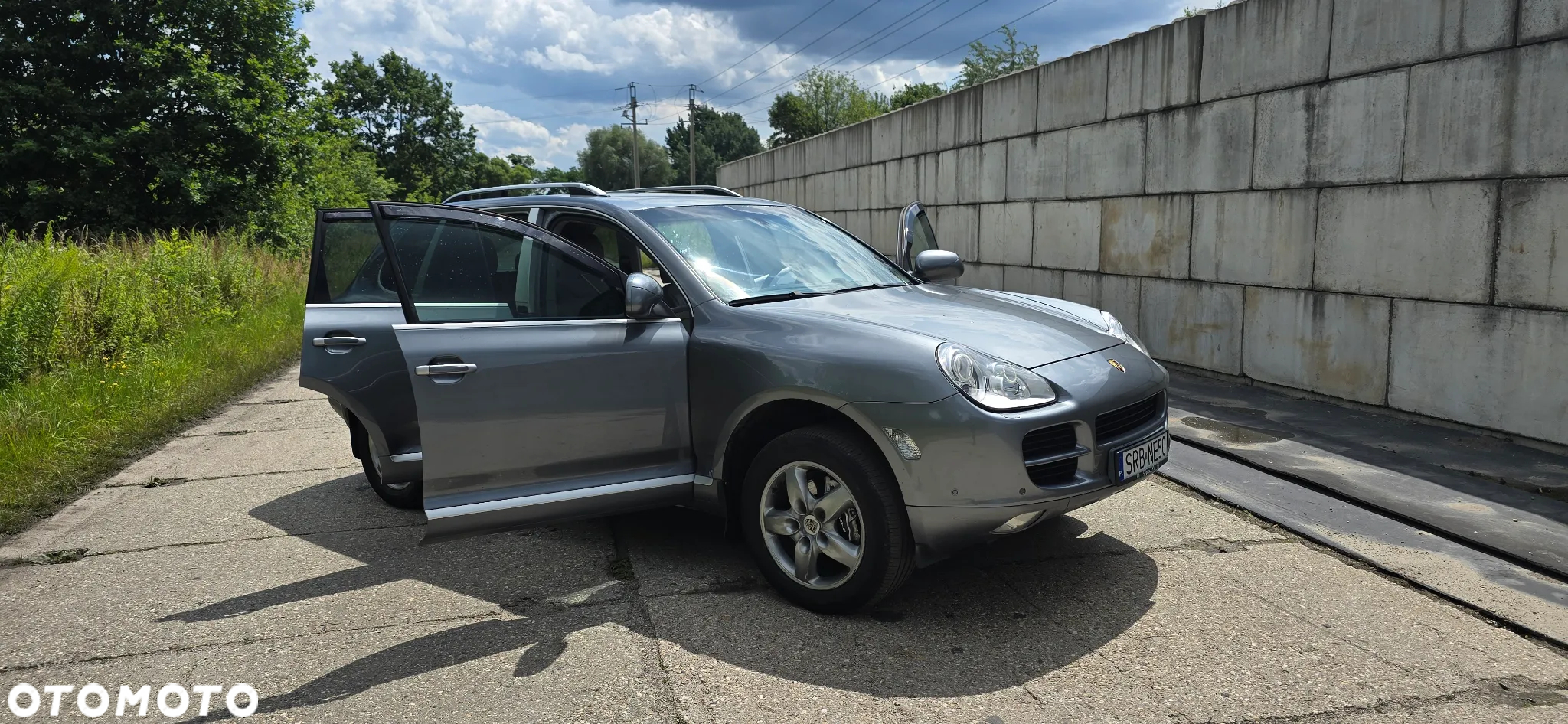 Porsche Cayenne - 11