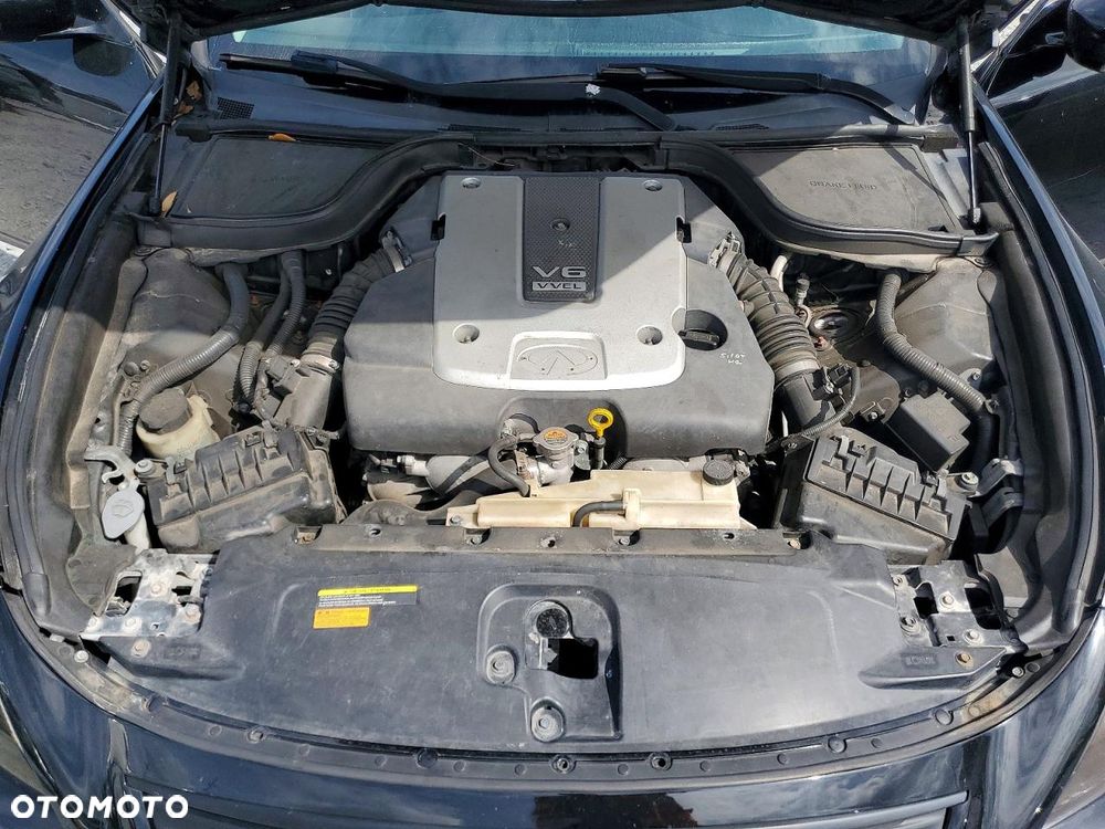 Infiniti G G37 - 9