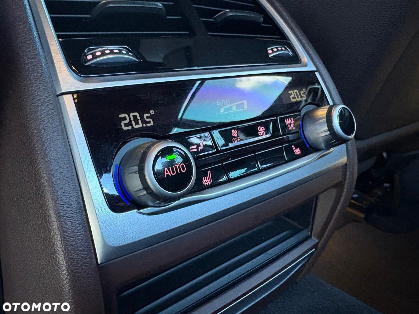 BMW Seria 7 730d xDrive - 13