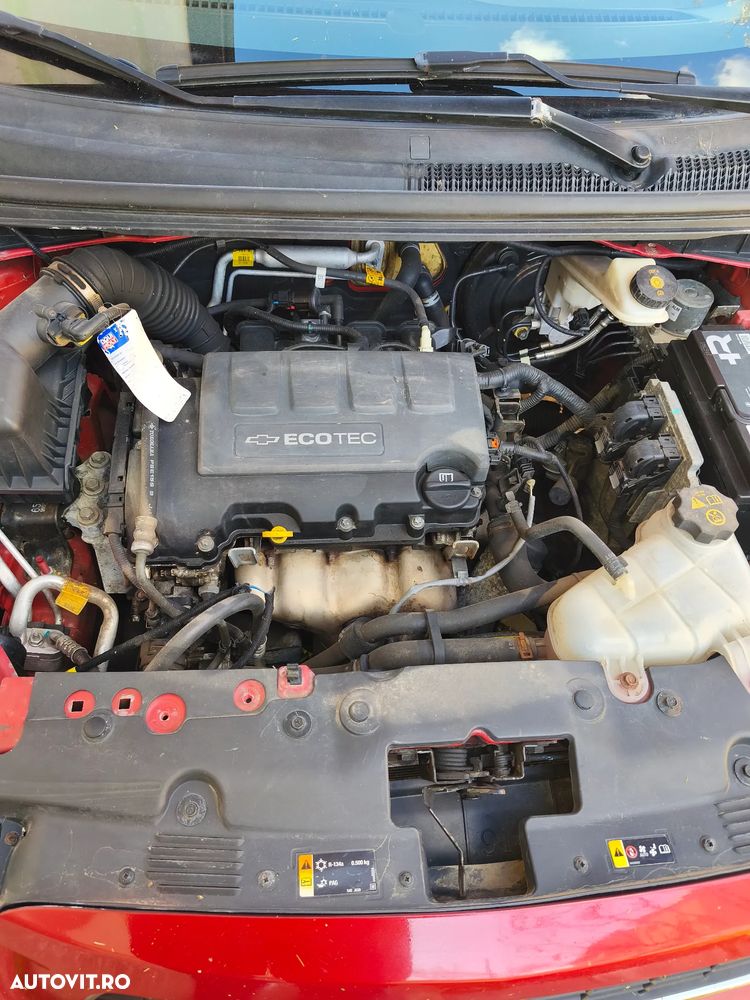 Chevrolet Aveo 1.4 LT - 9